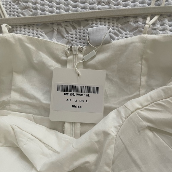 White Mini Dress - Picture 3 of 3